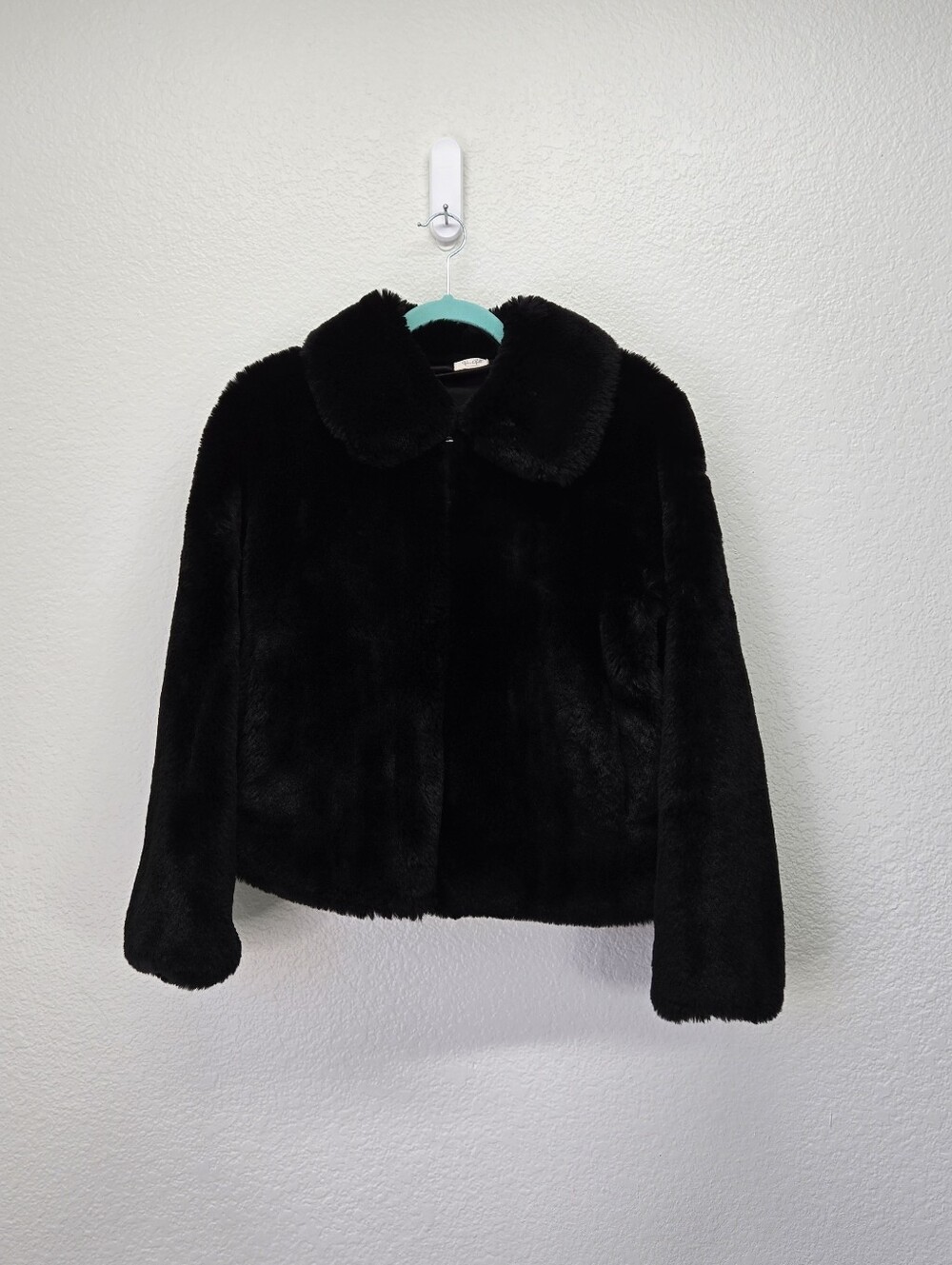Brandy Melville John Galt Black Fuzzy Teddy Faux Fur Zip Up Coat Jacket One Size